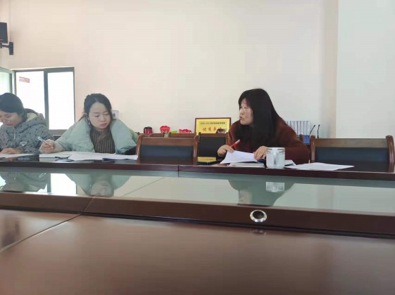 格式工厂叶玲老师指导的图片.jpg 格式工厂叶玲老师指导的图片.jpg