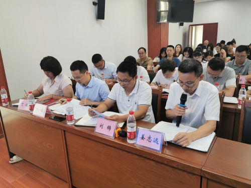 高中教科处主任姜志远作工作部署(1).jpg 高中教科处主任姜志远作工作部署(1).jpg