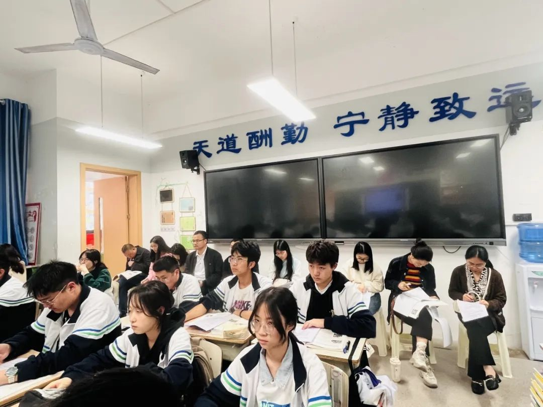 图片2.png 图片2.png