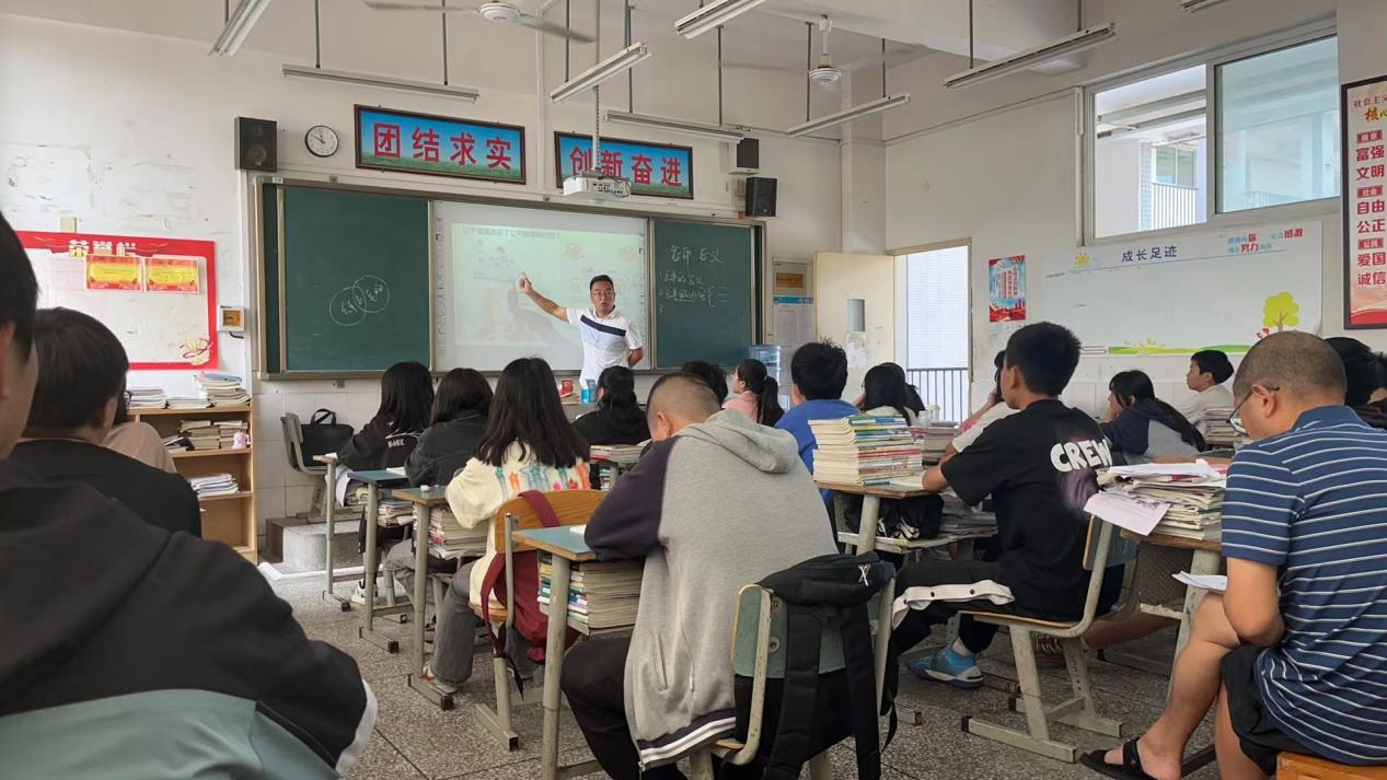 图片2.png 图片2.png