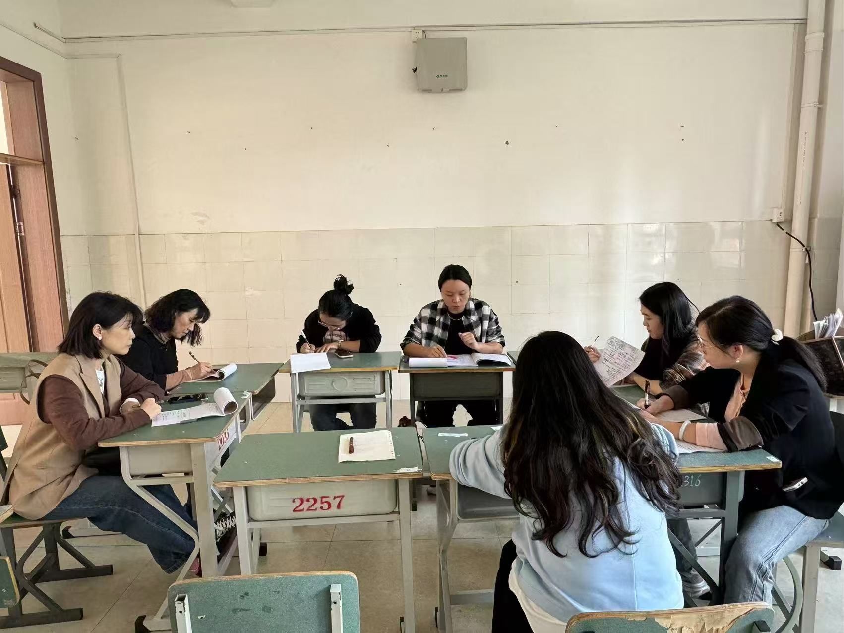 高二.jpg 高二.jpg